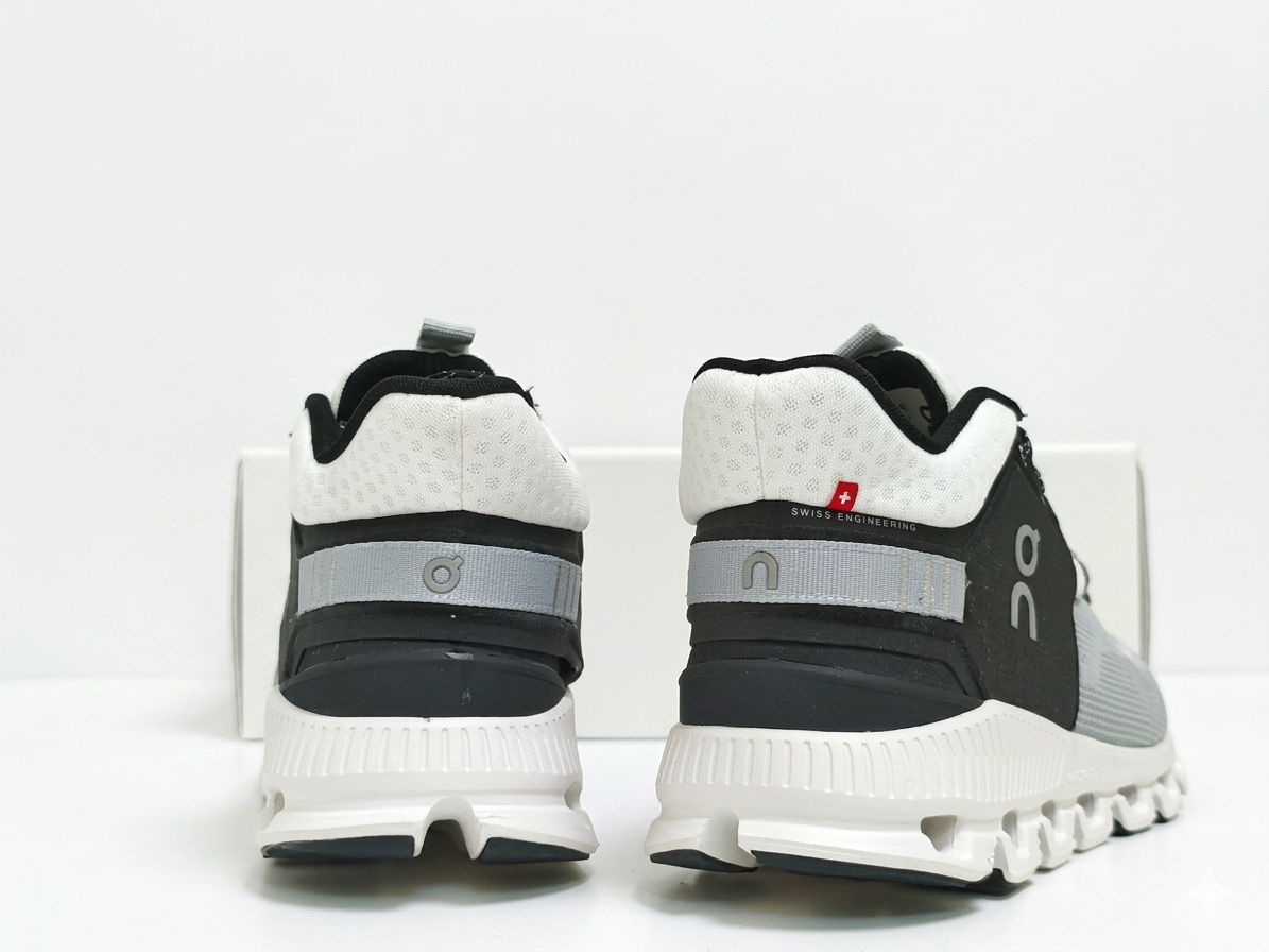 On Running Cloud Hi Edge Sneaker "Glacier/Black"