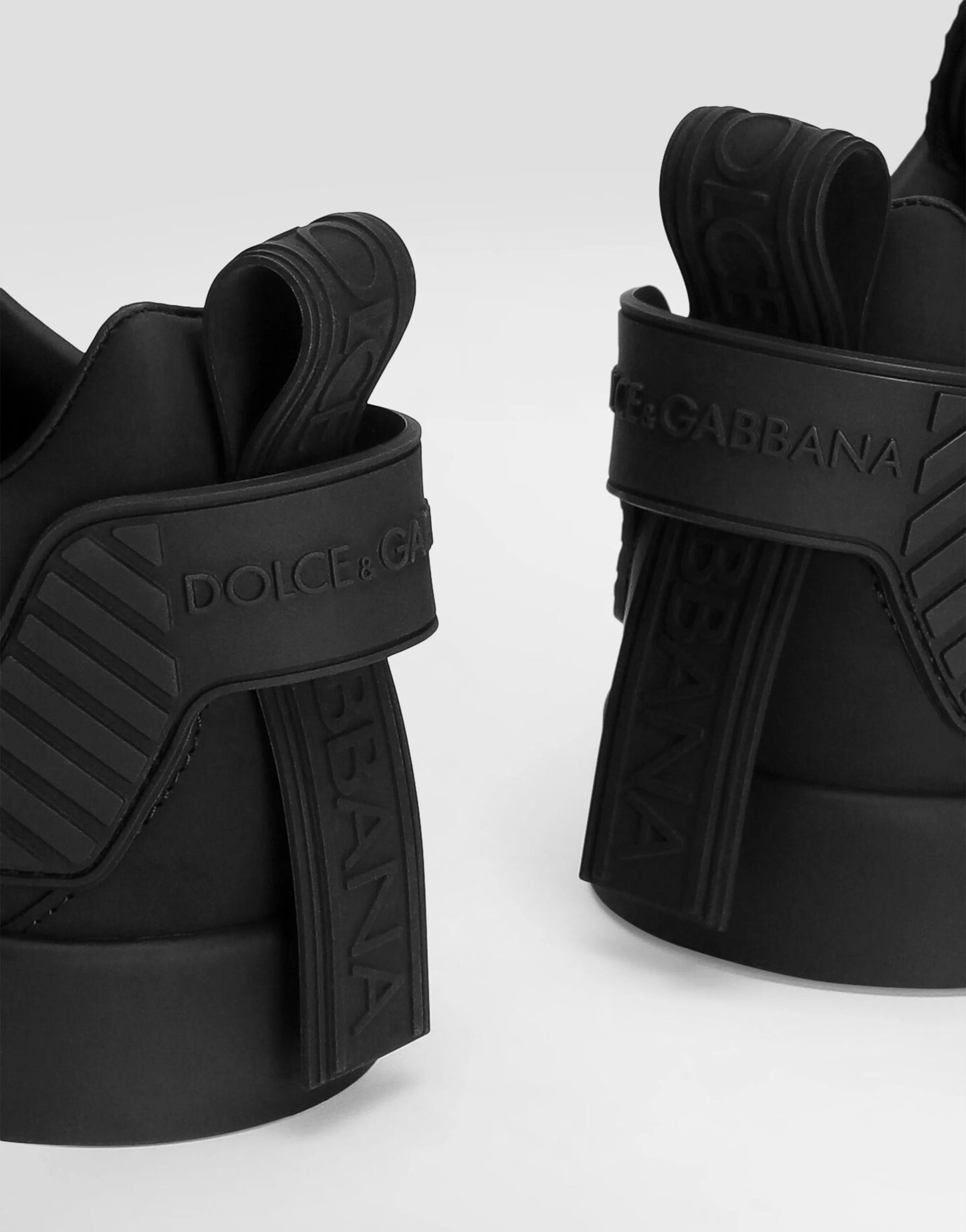 Dolce & Gabbana "Black"