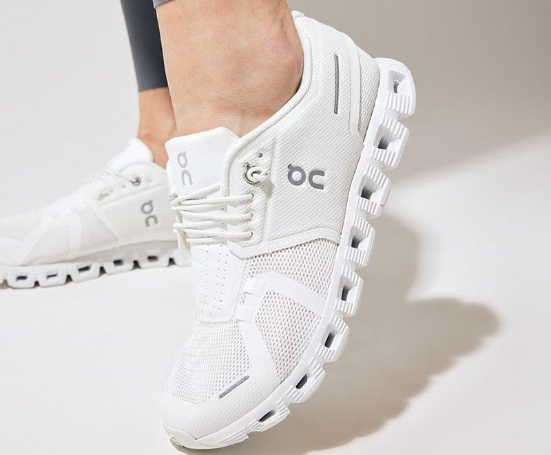 On Cloud 5 "All White"