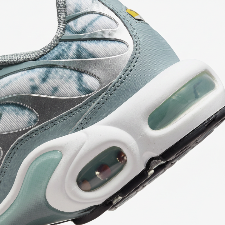 Nike Air Max "Jade Ice"