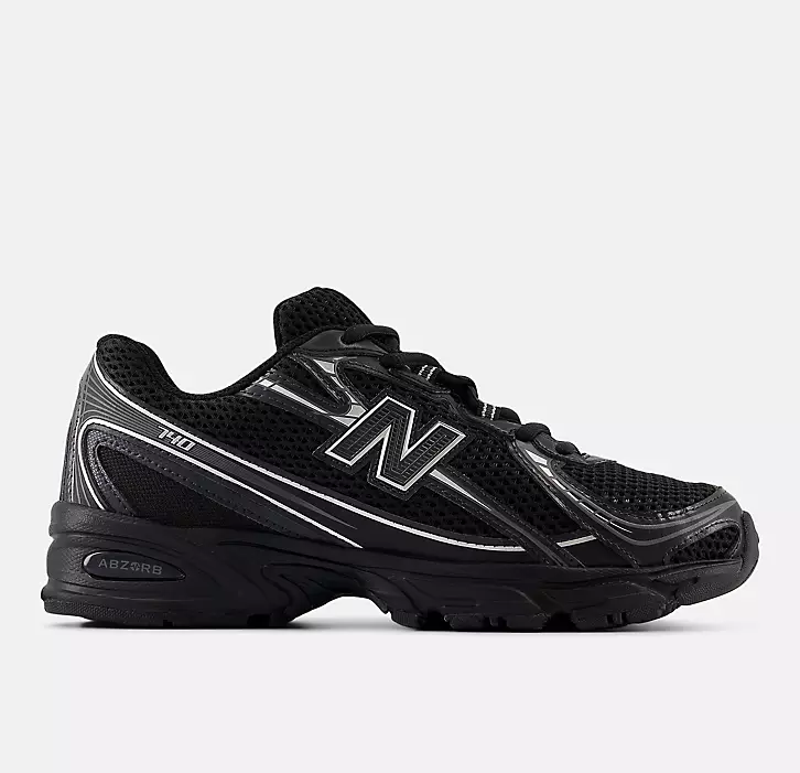 New Balance 740 Sneakers "Black/ Silver Metallic"