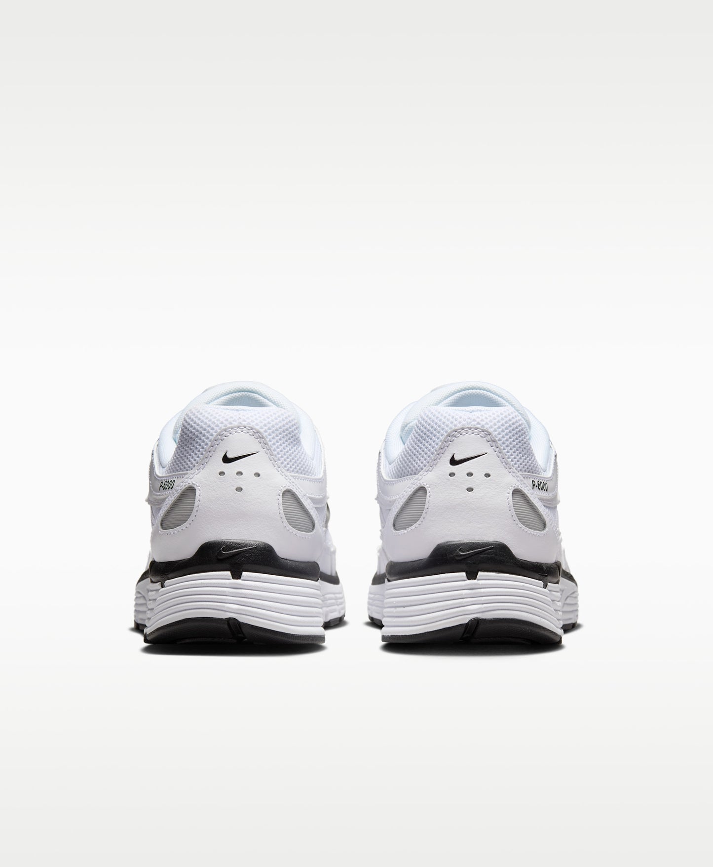 Nike P-6000 Sneaker "White/Black/Silver"