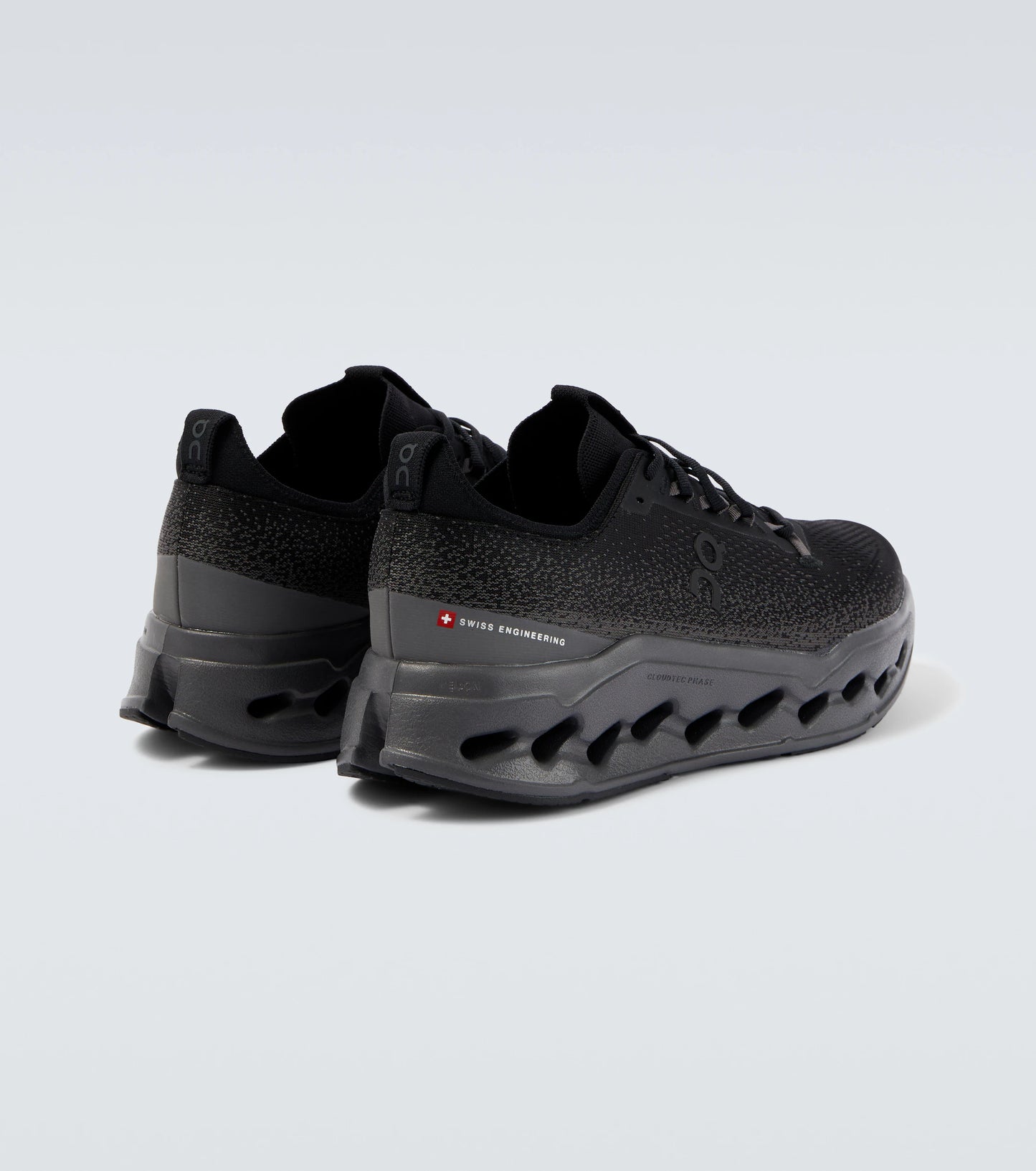On Running Cloudsurfer Max "Black"