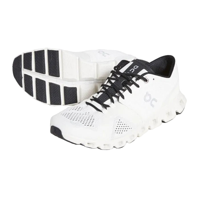 ON Cloud X ‘White/Black’