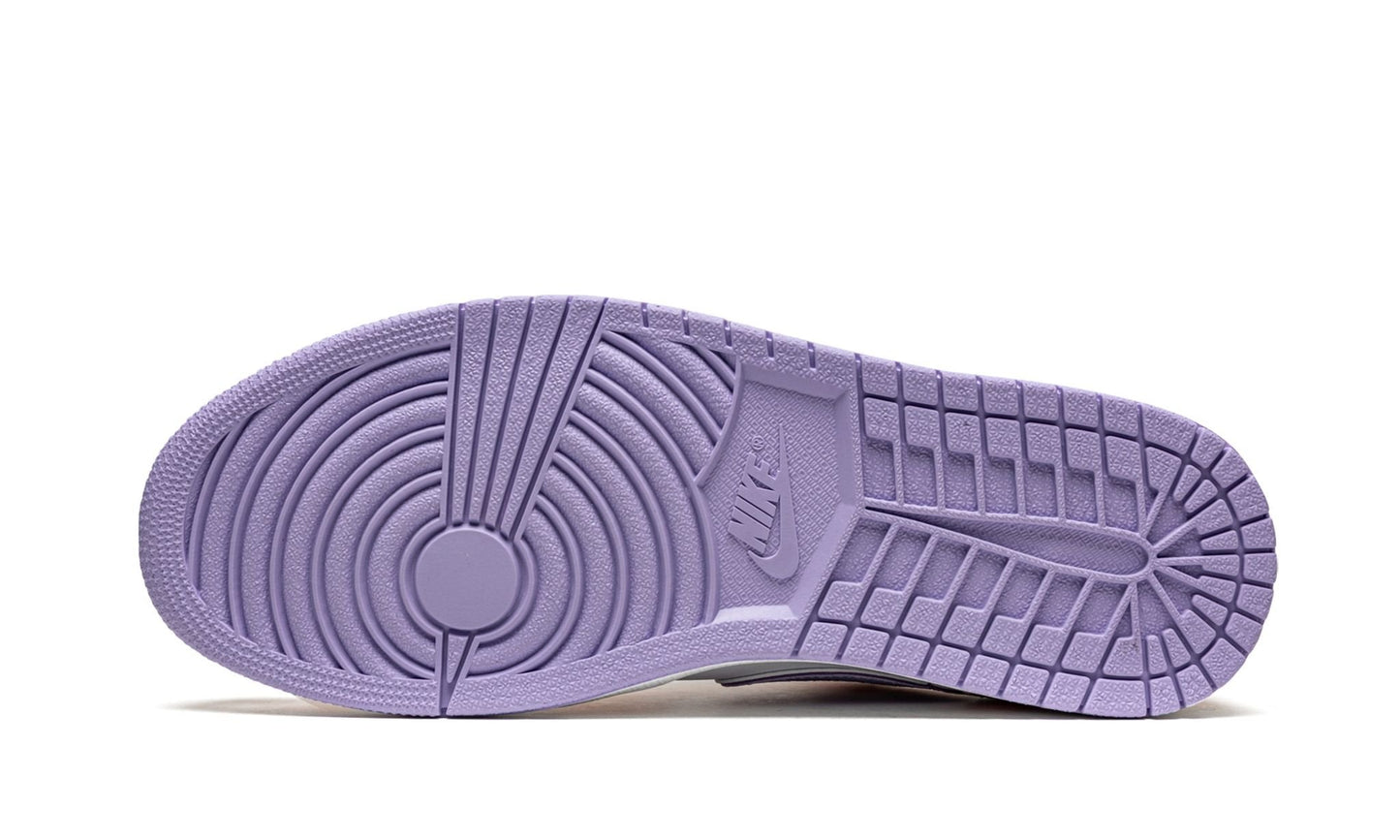 AIR JORDAN 1 LOW SE "Arctic Punch"