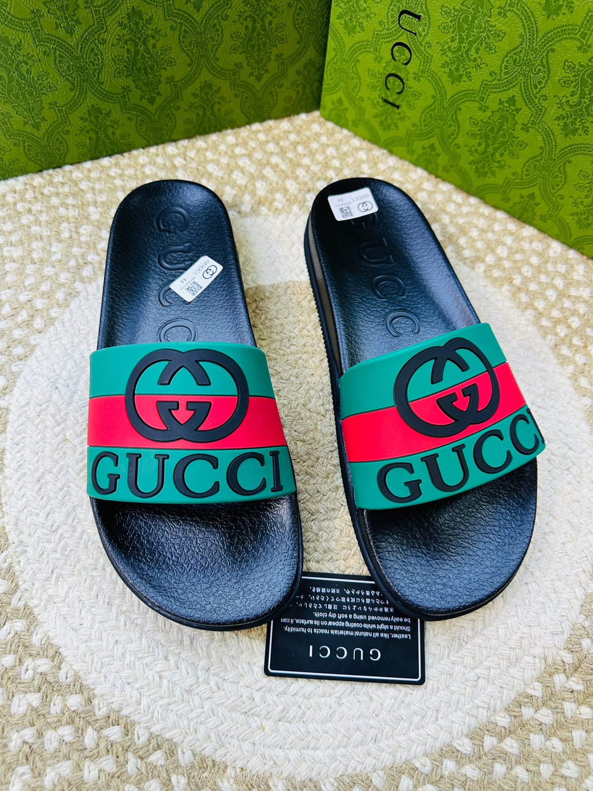 Gucci Men's Black Rubber Slide Sandals – GG Logo Green-Red Web Stripe Slippers