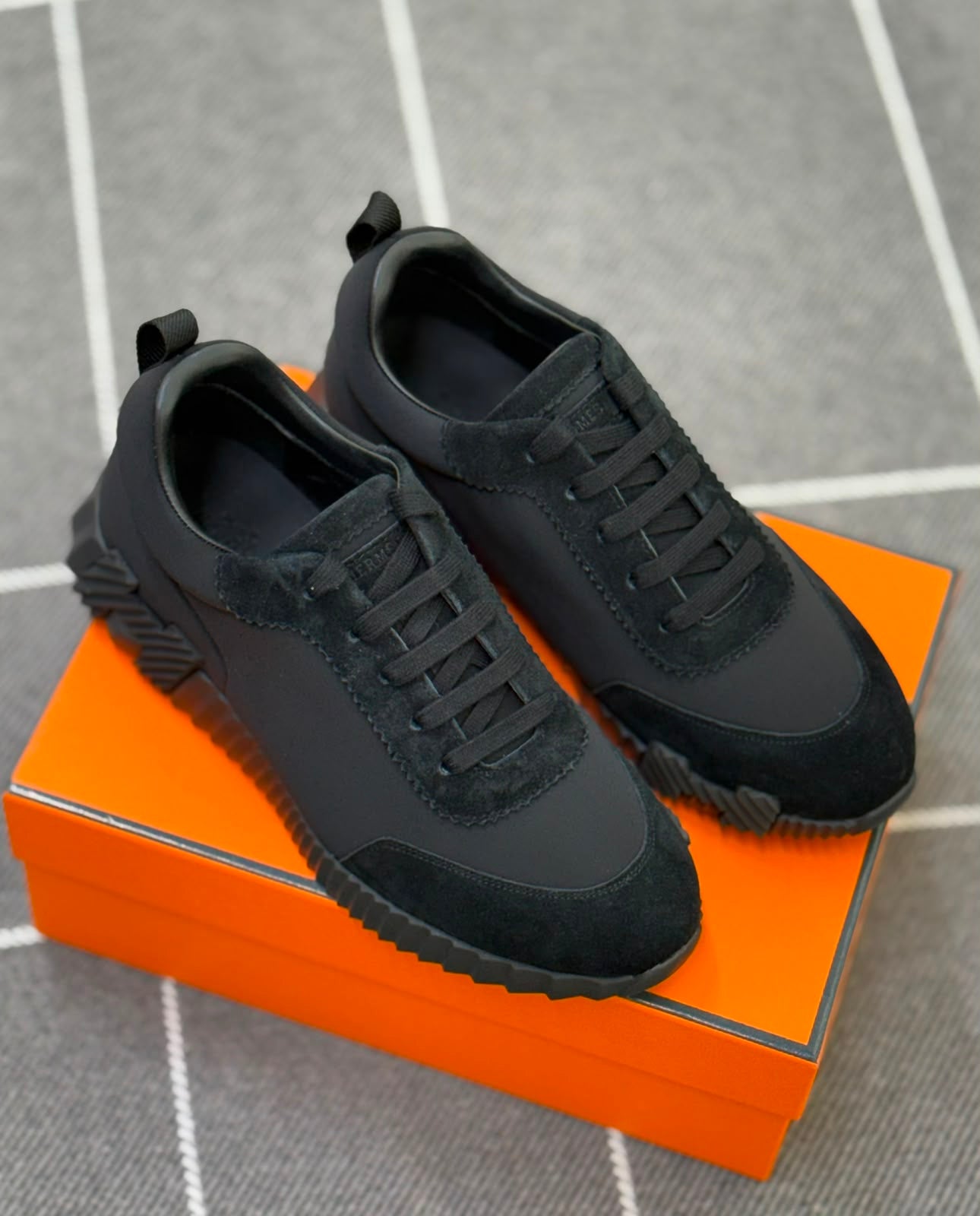 Hermès men's Black Suede Sneakers