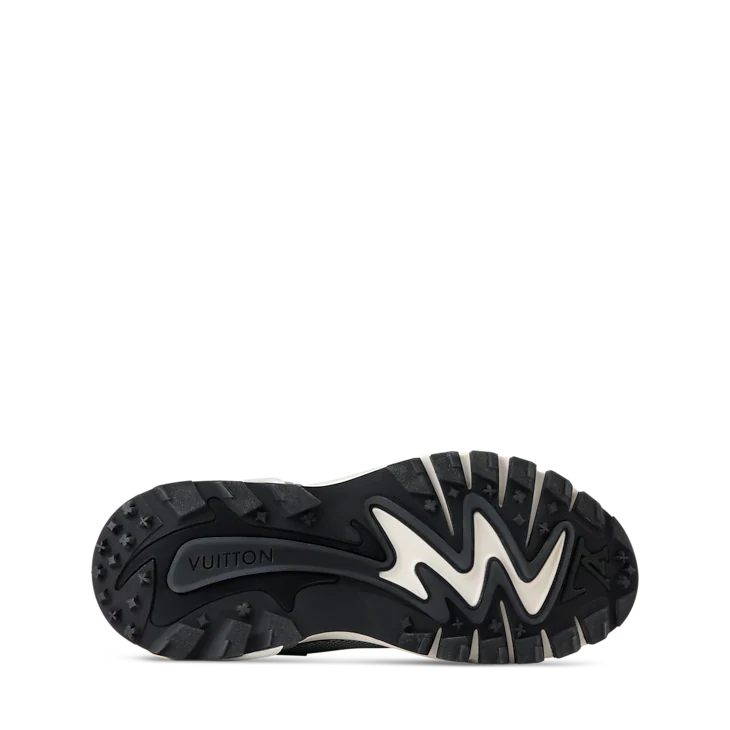 Louis Vuitton Runner Tactic Sneakers