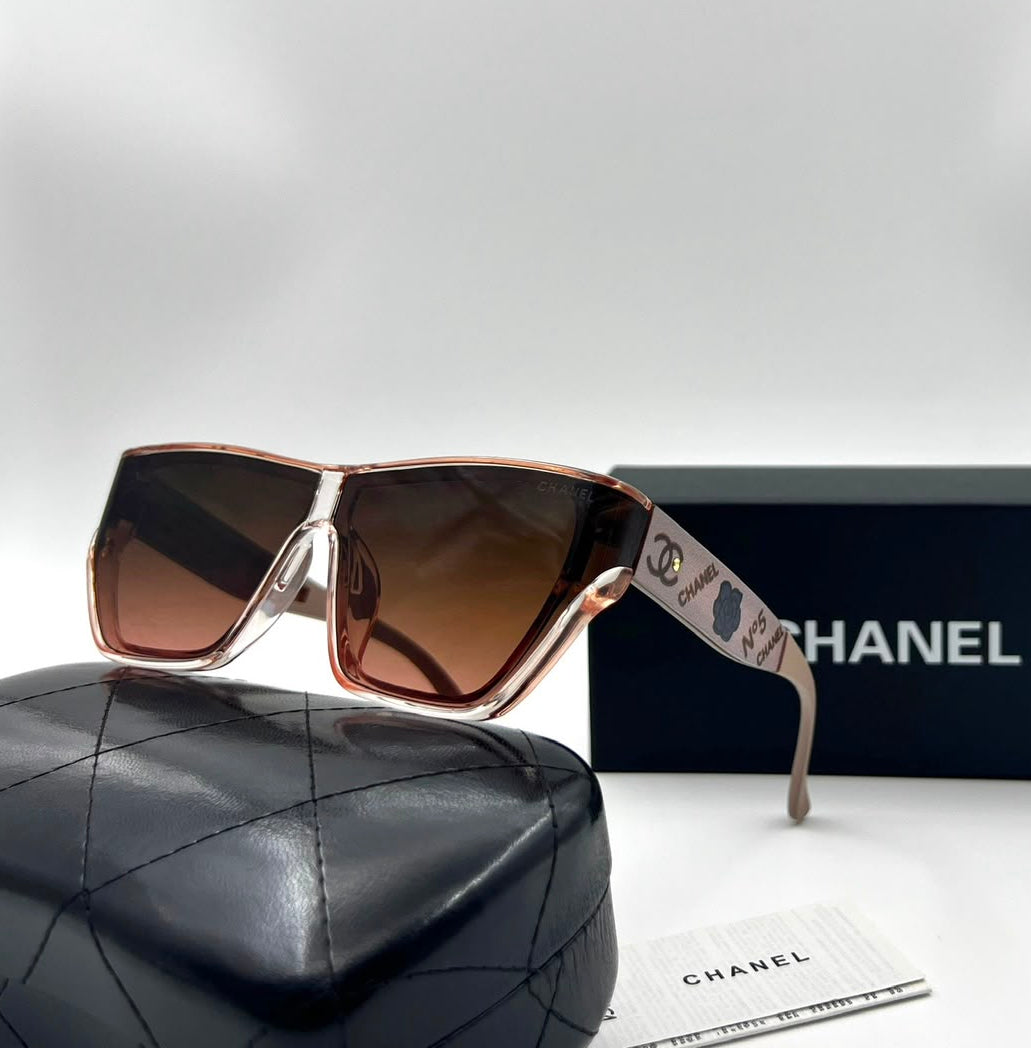 Channel Square Sunglasses in Blush Pink Gradient