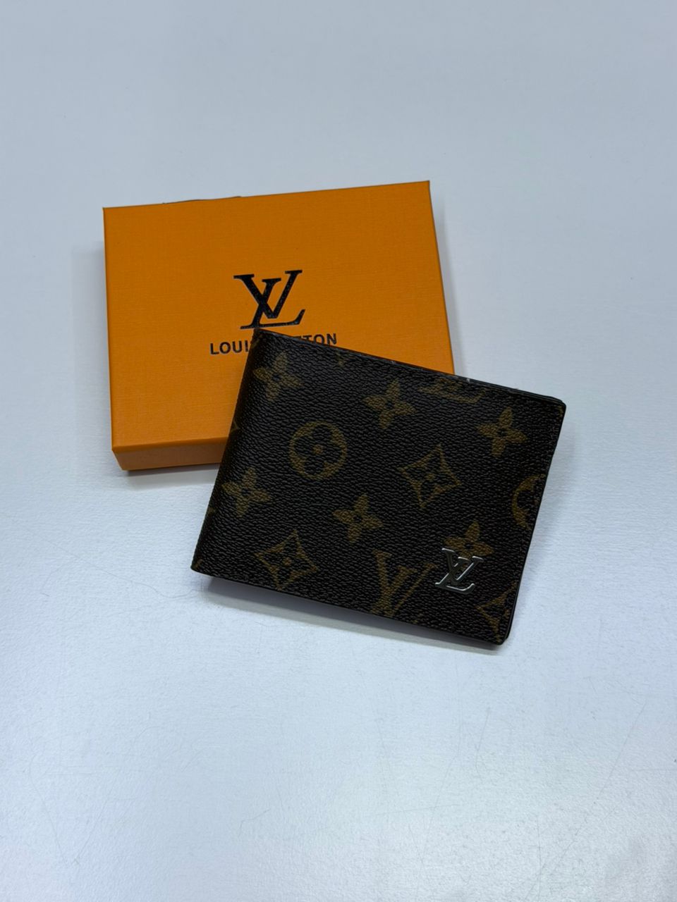 Brown Monogram LV-Inspired Bifold Men Wallet