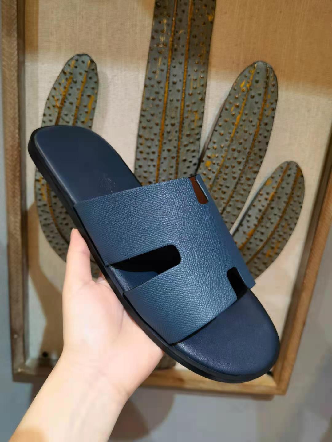Hermès Izmir Sandal – Navy Blue Epsom Calfskin