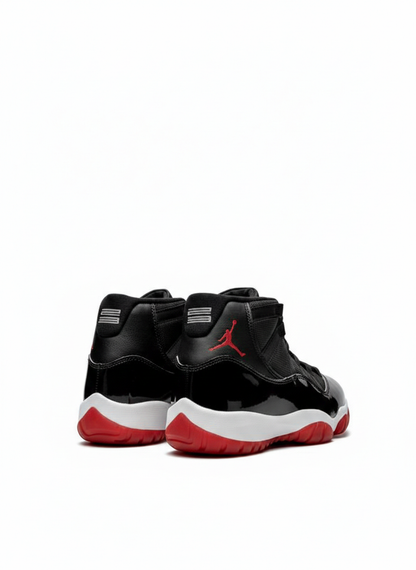 JORDAN 11 RETRO "Black"