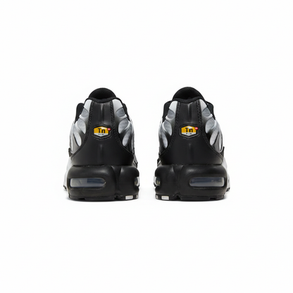 Nike Air Max "Black/Silver"