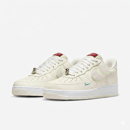 Nike Air Force Sneakers Low 1
"White"