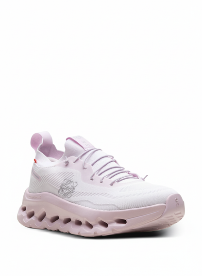 On Running Cloudtilt
LOEWE "Pale Pink"