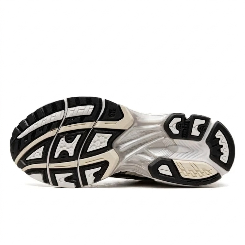 ASICS Gel-Kayano  "White/Silver"