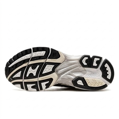 ASICS Gel-Kayano  "White/Silver"