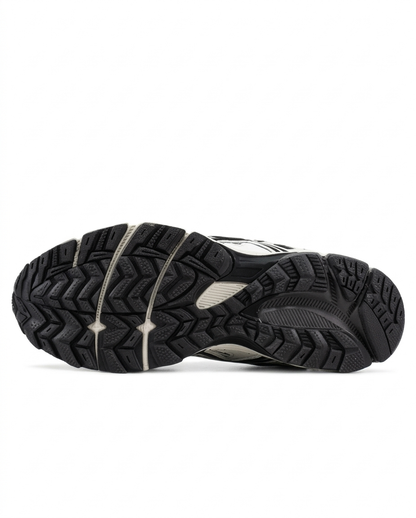 Asics Gel-Kahana 8 "White/Black"