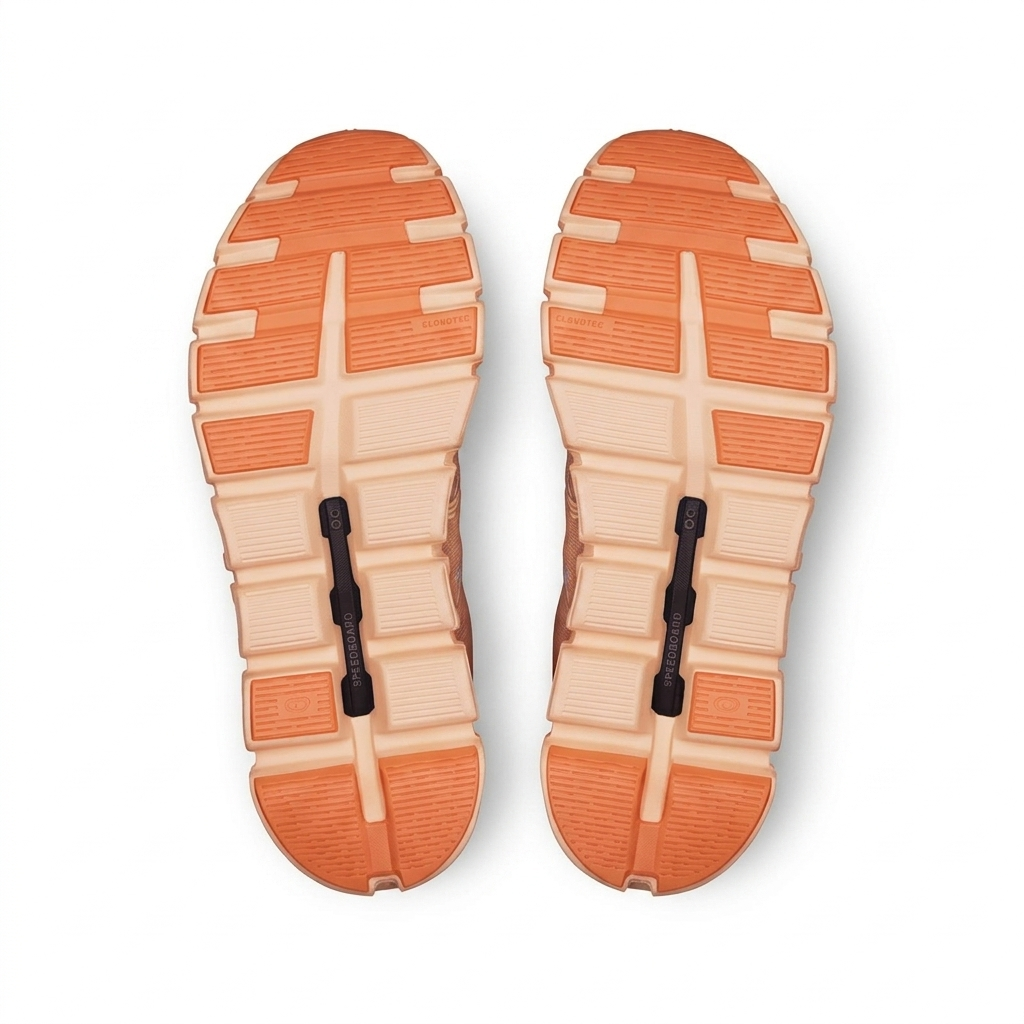 On Running Cloud 6 "Sandstone/Blonde"