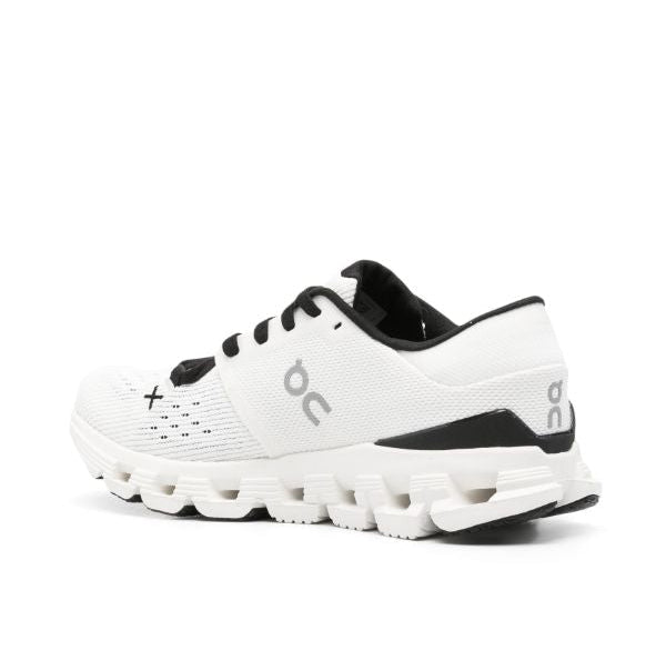 ON Cloud X ‘White/Black’