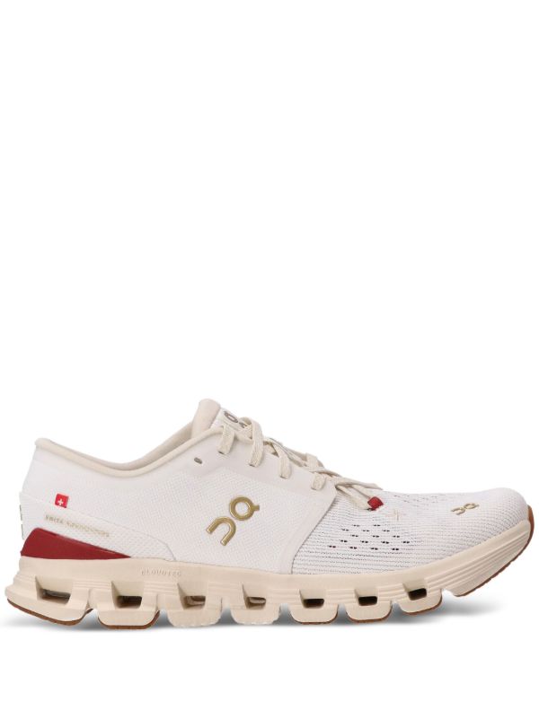 ON CLOUD X 4 IVORY / CREAM