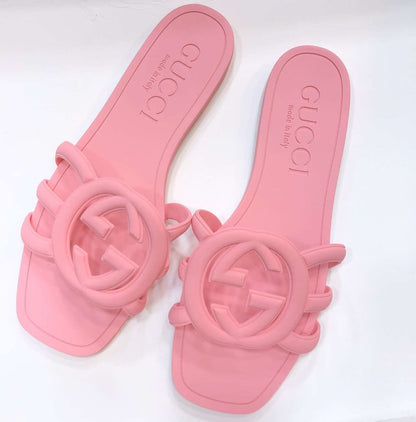 Gucci Interlocking G Slide "Pink"