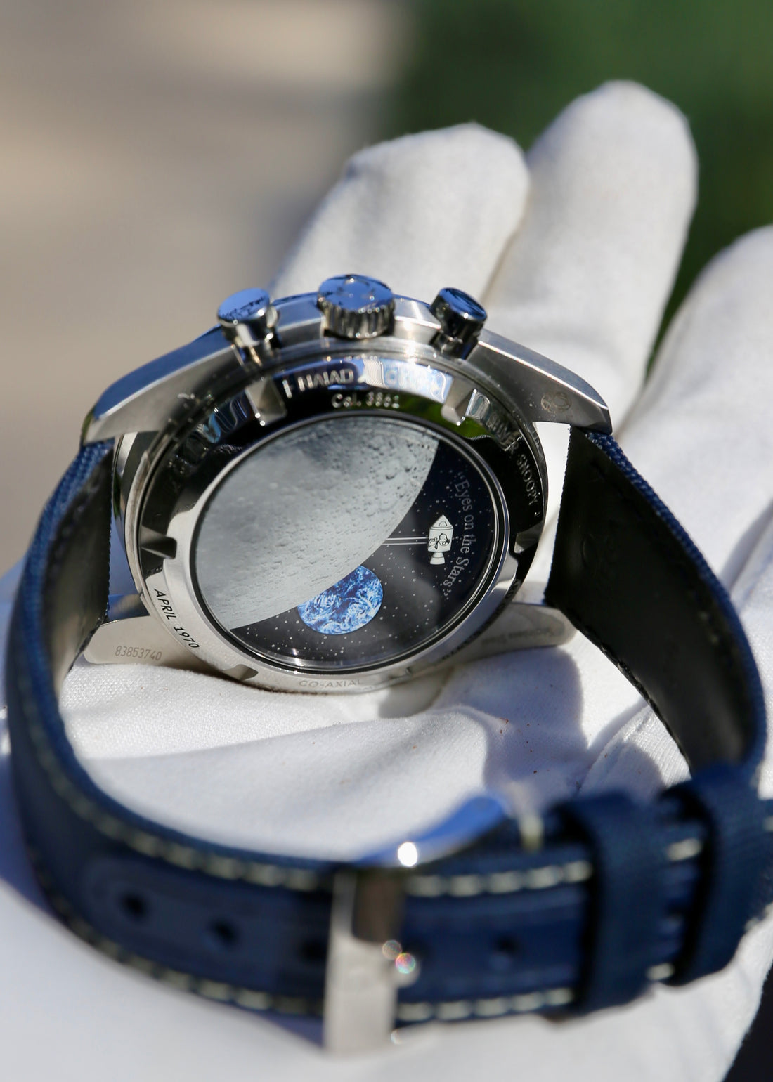 Omega Speedmaster Moonwatch Anniversary Series Silver Snoopy