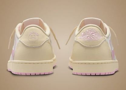 Jordan 1 Retro Low OG SP
‎Travis Scott Shy Pink