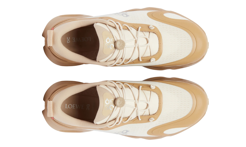On Cloudsolo LOEWE "Dark Sand/Cream"