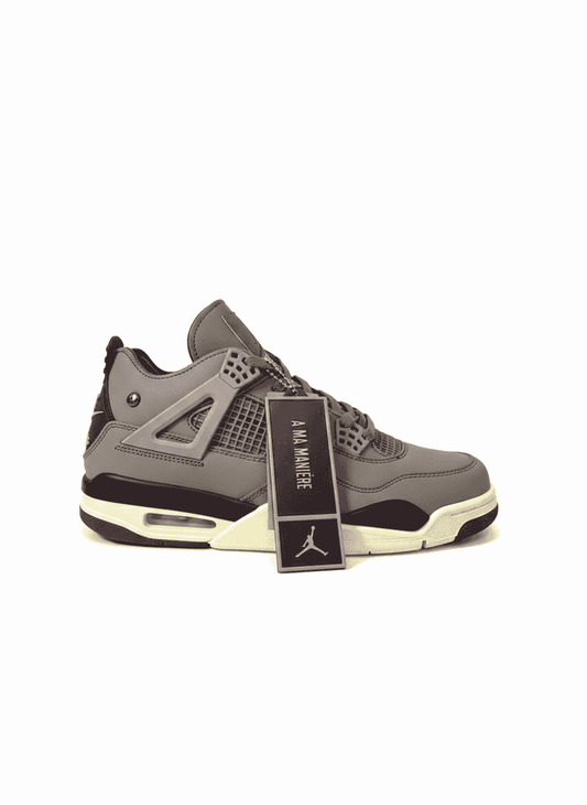 Air Jordan Retro 4 X A Ma Maniére Violet Ore