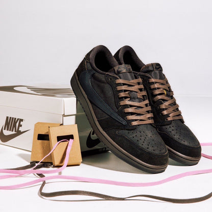 Jordan x Travis Scott Air Jordan 1 Low OG "Velvet Brown"