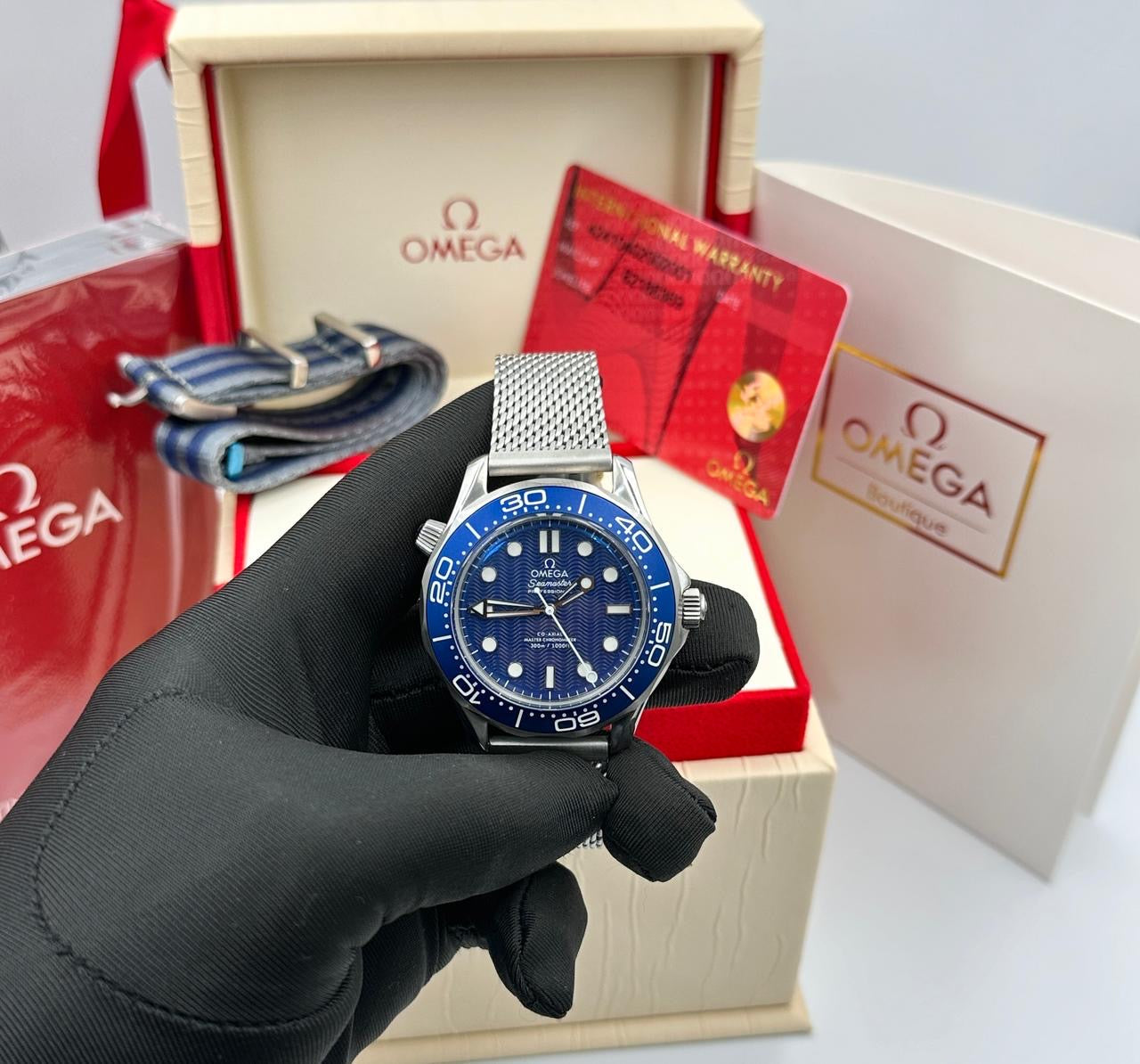 Omega Seamaster Diver 007 60Th Anniversary 42mm Steel Silver