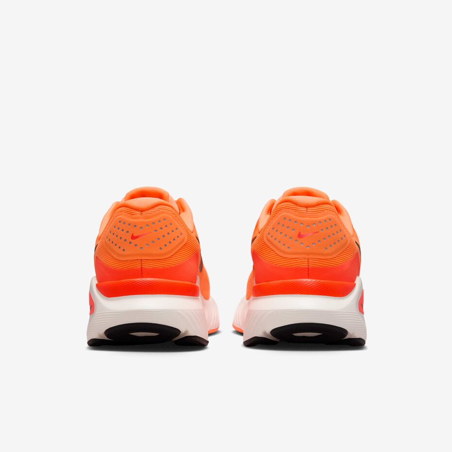 Nike Air zoom structure 25
" Orange"