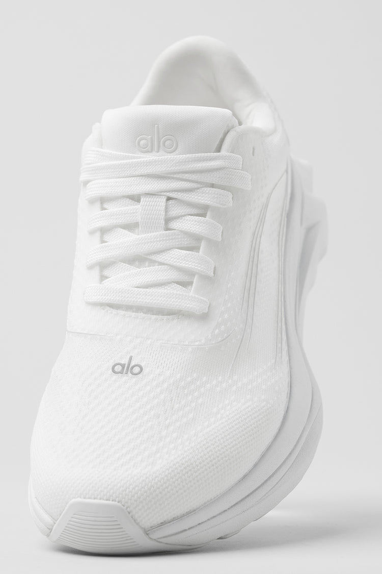 ALO YOGA Alo Runner  "White"