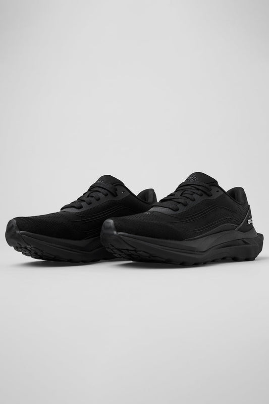 ALO YOGA Alo Runner " Black"
