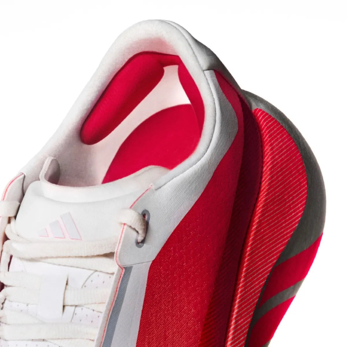 adidas Hyper Boost Edge
‎White Pure Ruby