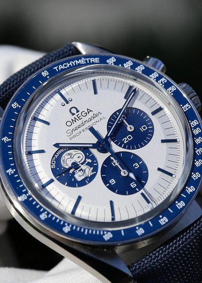Omega Speedmaster Moonwatch Anniversary Series Silver Snoopy