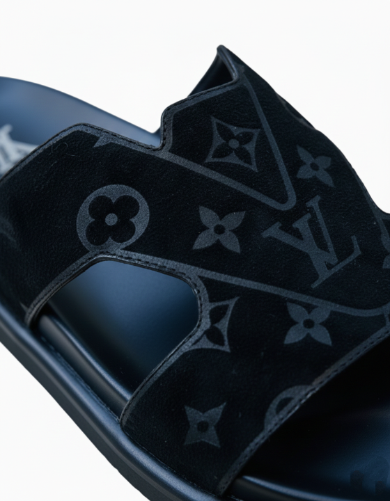 LV Oasis Mules Sandal Black