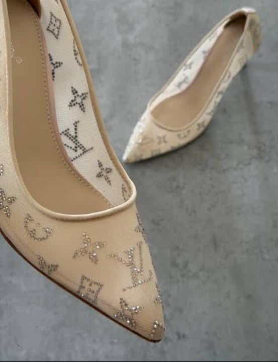 Louis Vuitton Gala Pumps Nude Beige