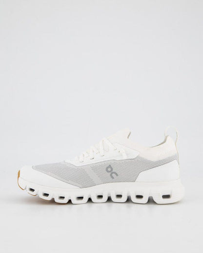 On Cloud 6 Versa White