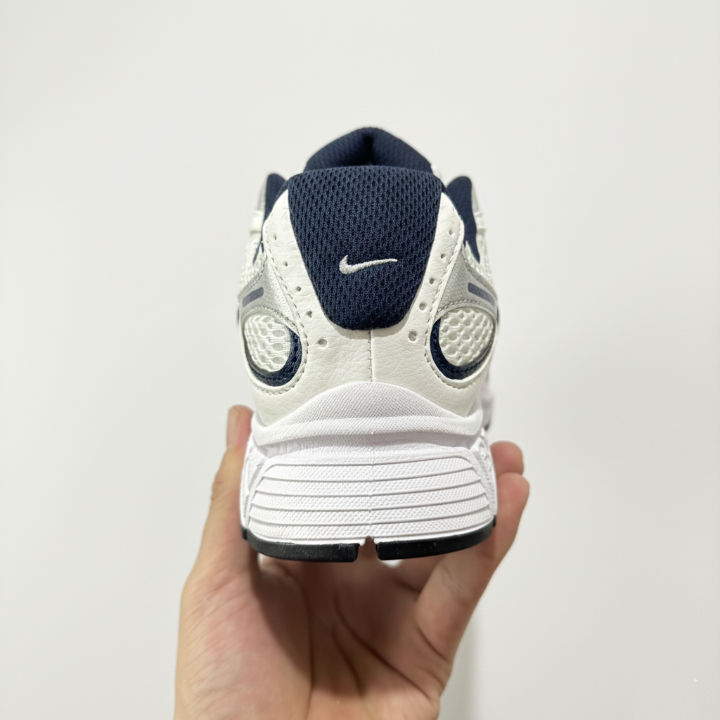 Nike V5 RNR, "Metallic Silver/Midnight Navy"