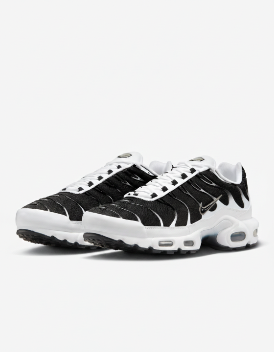 Nike Air Max Plus  Black/White