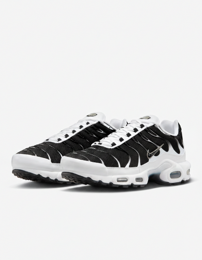 Nike Air Max Plus  Black/White