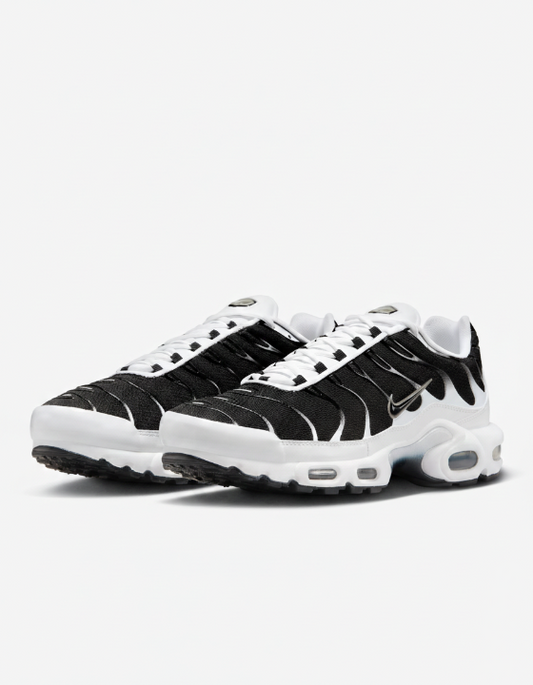 Nike Air Max Plus  Black/White