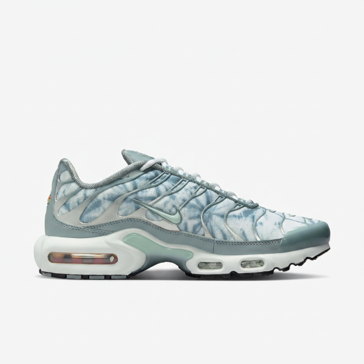 Nike Air Max "Jade Ice"