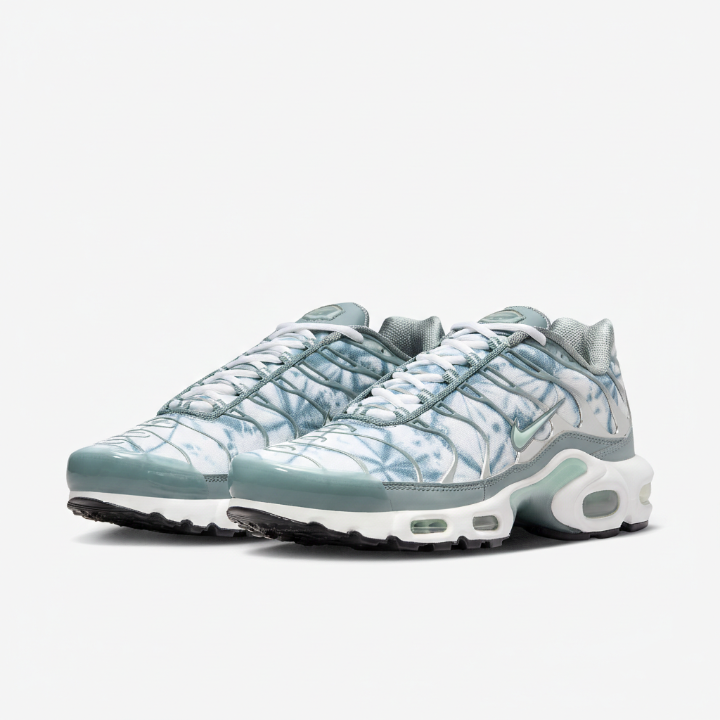Nike Air Max "Jade Ice"