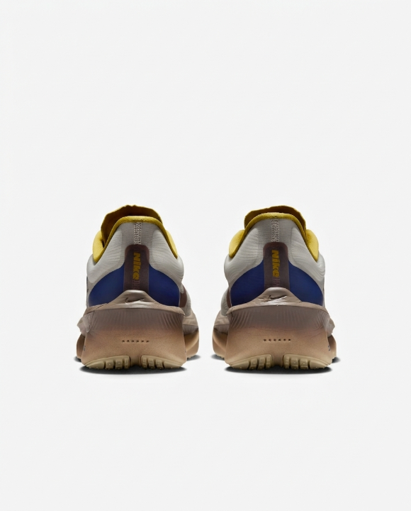 Nike Zoom Sneakers      "White/Brown/Blue/Yellow"