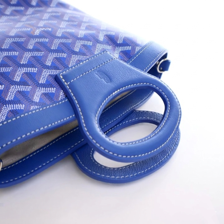 Goyard Beluga Mini Bag "Navy blue"