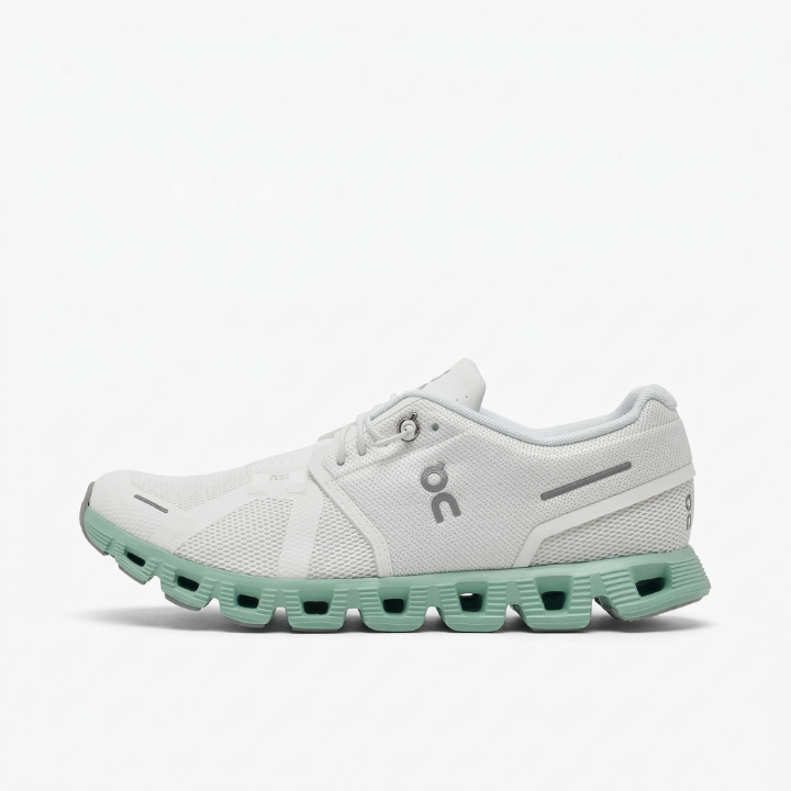 On Running Cloud 5 "White/Creek"