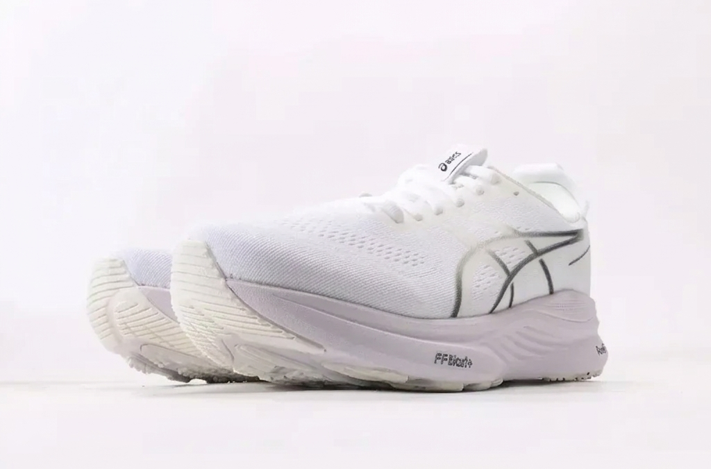 ASICS Gel-Kayano 32 "White"